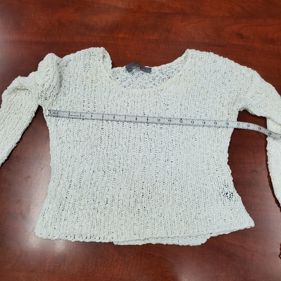 360 Sweater - Picture 5 of 6